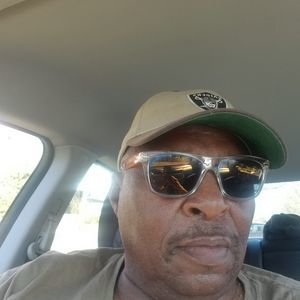 Meet your Posher, Reginald